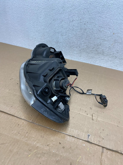 2004 2005 2006 Chrysler Sebring Right Passenger Side Halogen Headlight AE5950 DW5