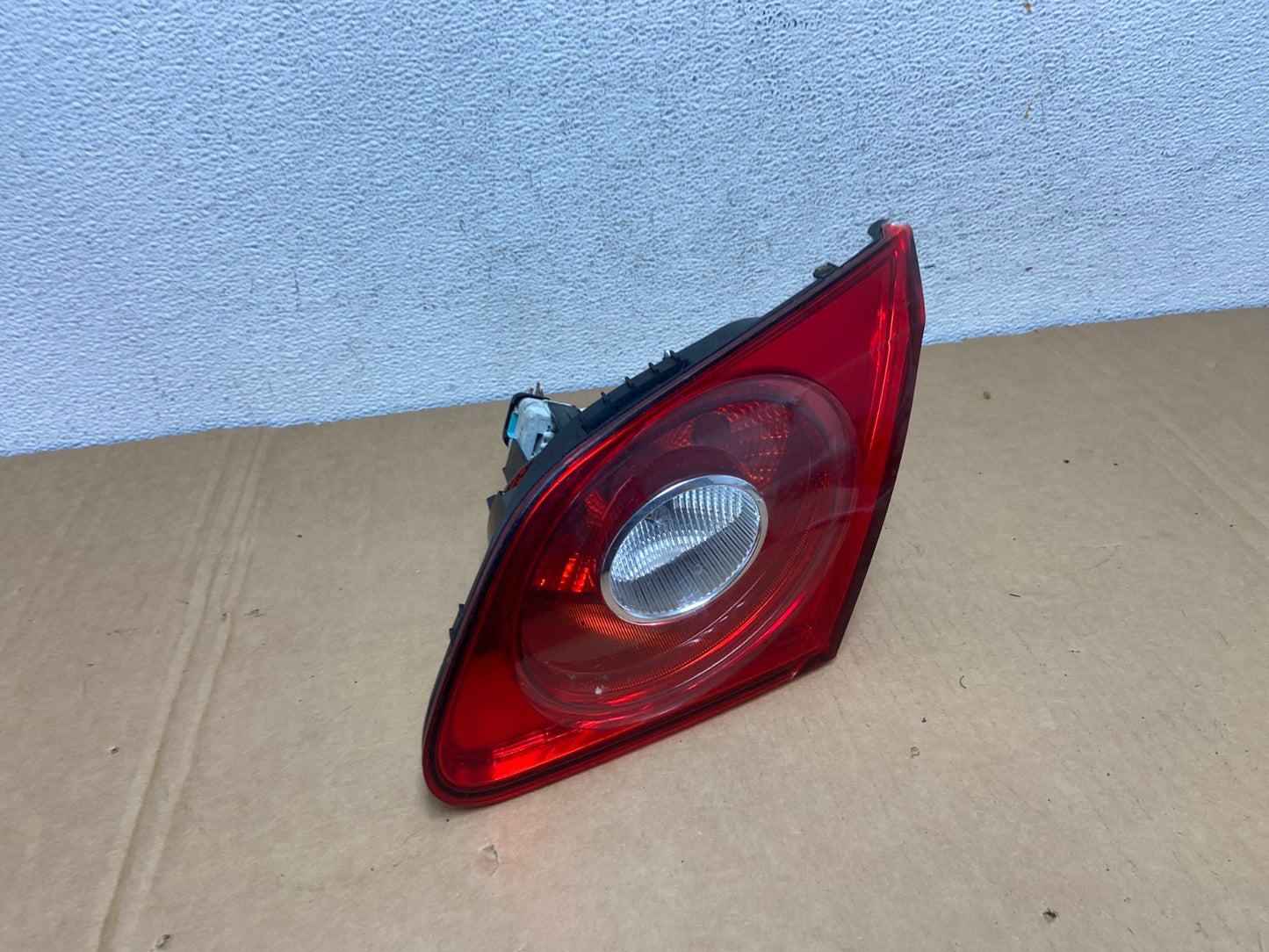 2009-2012 Volkswagen CC Right Passenger RH Side Tail Light Inner Trunk AD2574 LK2