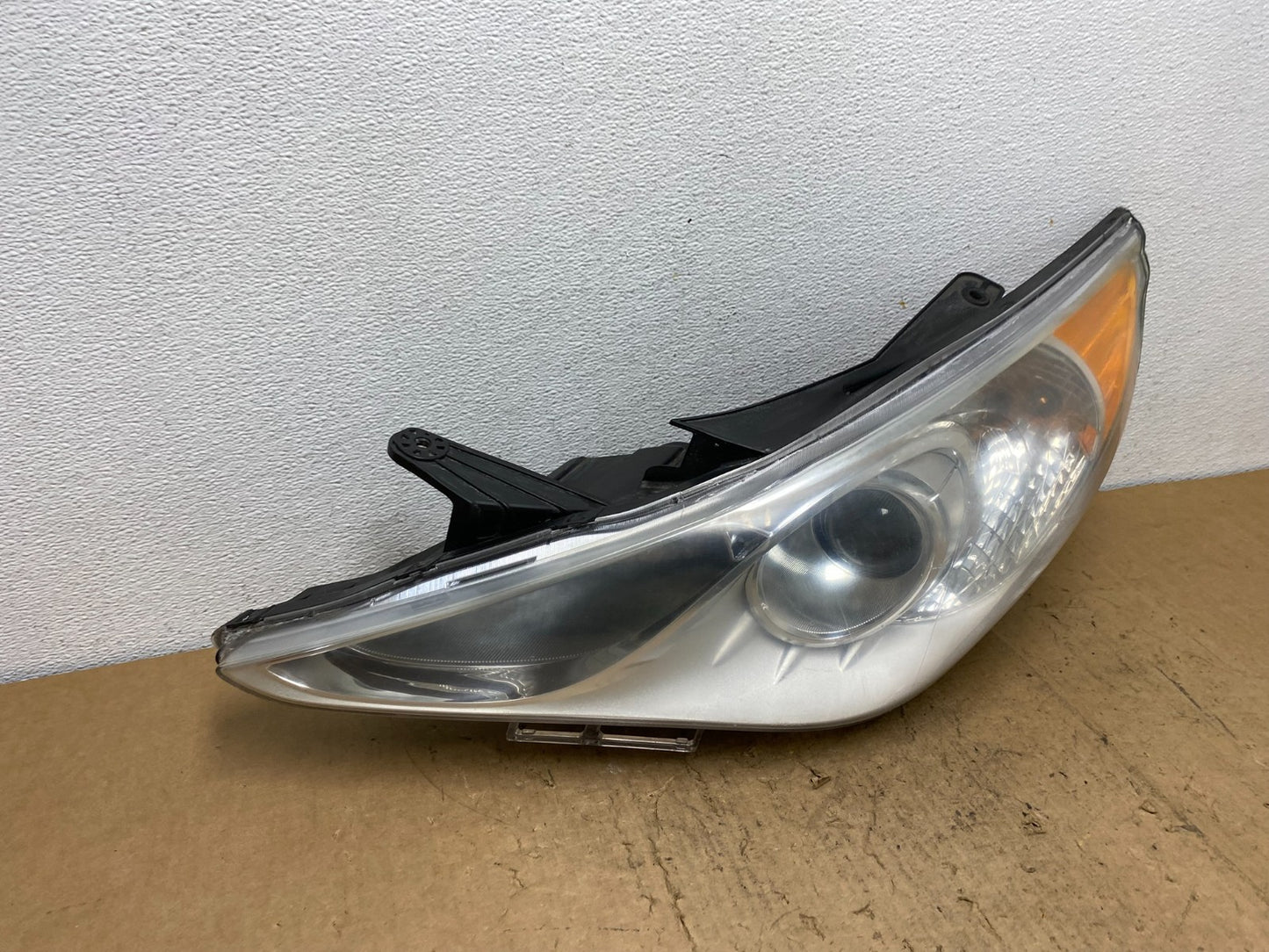 2011 - 2014 Hyundai Sonata Left Driver Lh Side Headlight Halogen AD0704 DW2