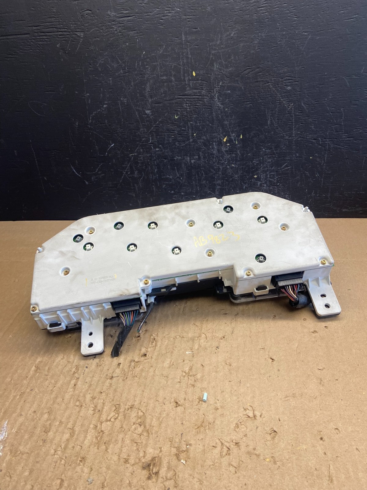 2000 2002 Ford Expedition Speedometer Instrument Gauge Cluster AB9823 DG5
