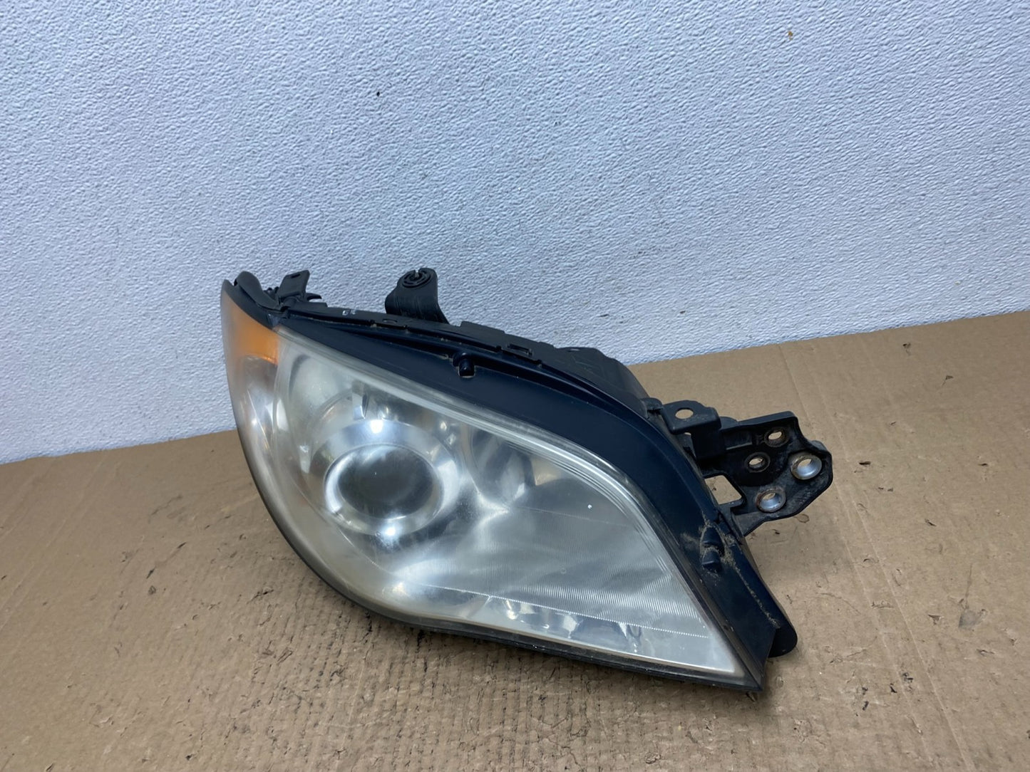 2006 to 2007 Subaru Impreza Right Passenger Side Halogen Headlight Oem AC4105 DW1