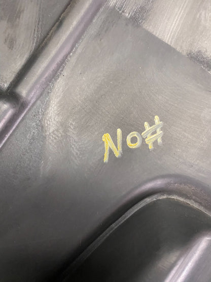 2005 to 2007 Honda Odyssey Black Engine Cover OEM 3.5L No # P4070 DG8