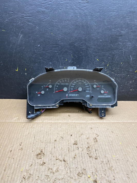 2004 to 2005 Ford Explorer Speedometer Instrument Gauge Cluster V1628 DG0