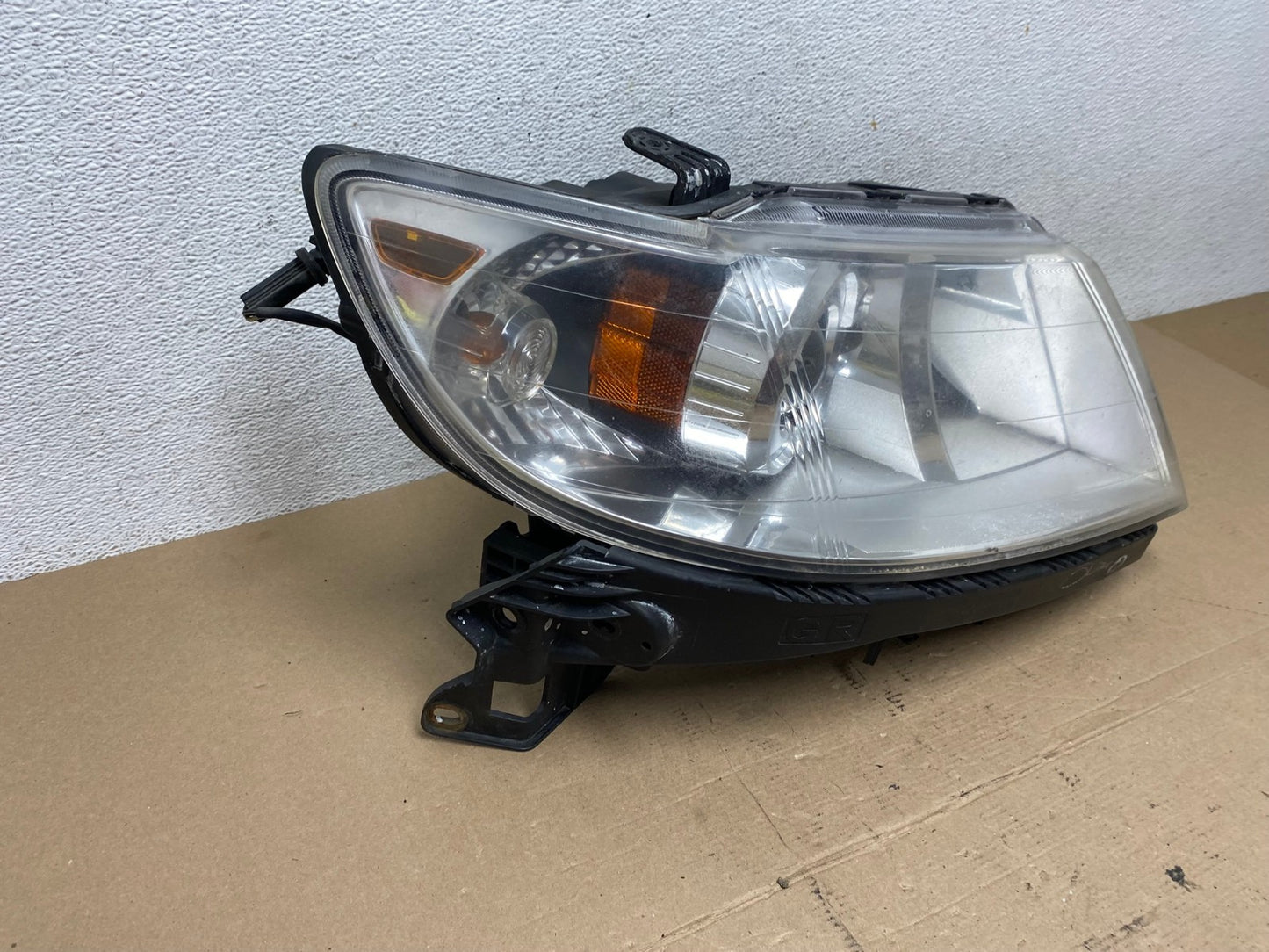 2008 - 2014 Subaru Tribeca Right Passenger Side Halogen Headlight AF4408 LK2