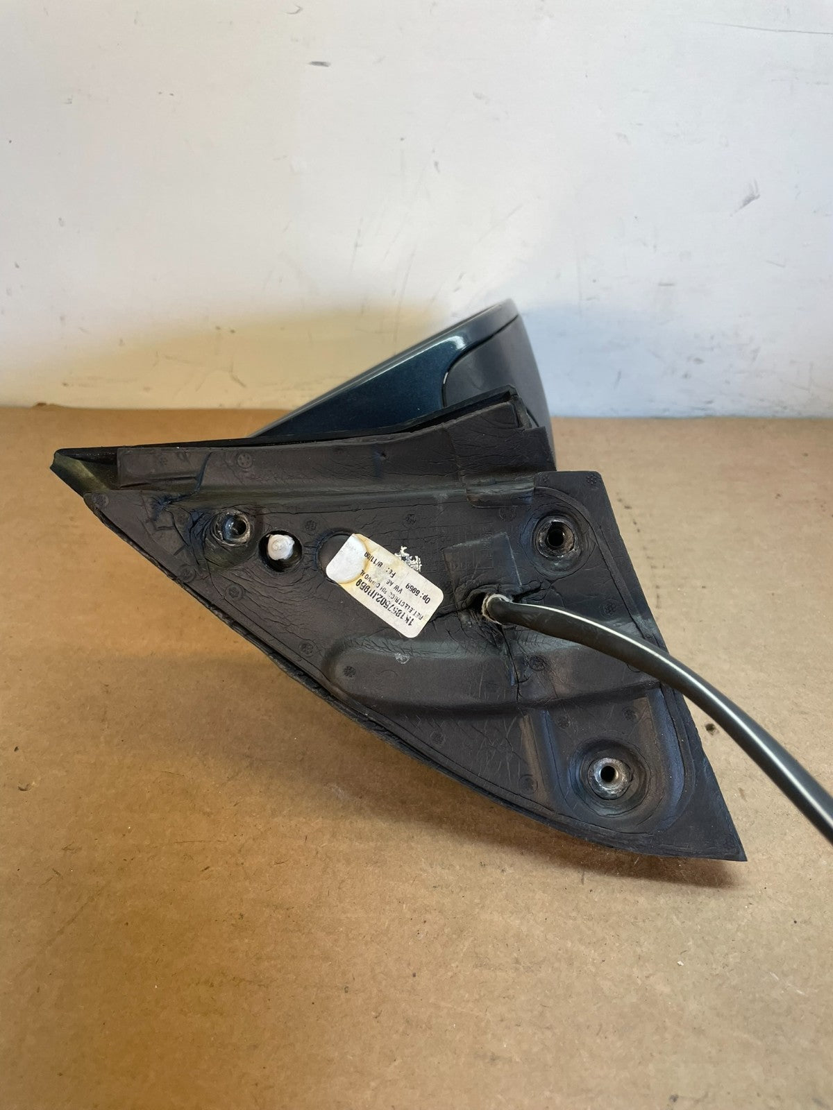 2006-2010 Volkswagen Jetta right Driver View Door Mirror AF8658 DG4