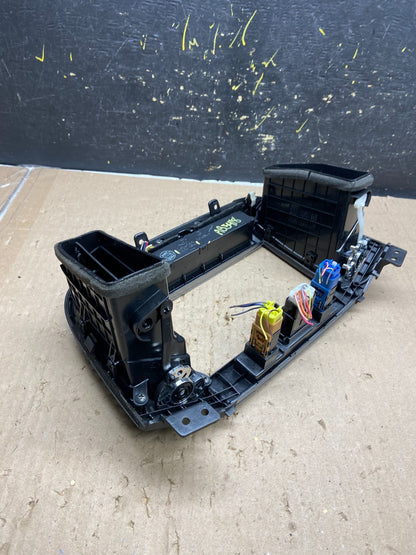 2007 to 2009 Hyundai Santa Fe Center Dashboard Radio Bezel Trim AC9206 DG3