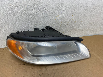 2008 to 2013 Volvo XC70 V70 S80 Right Passenger Side Halogen Headlight AI8934 DW0