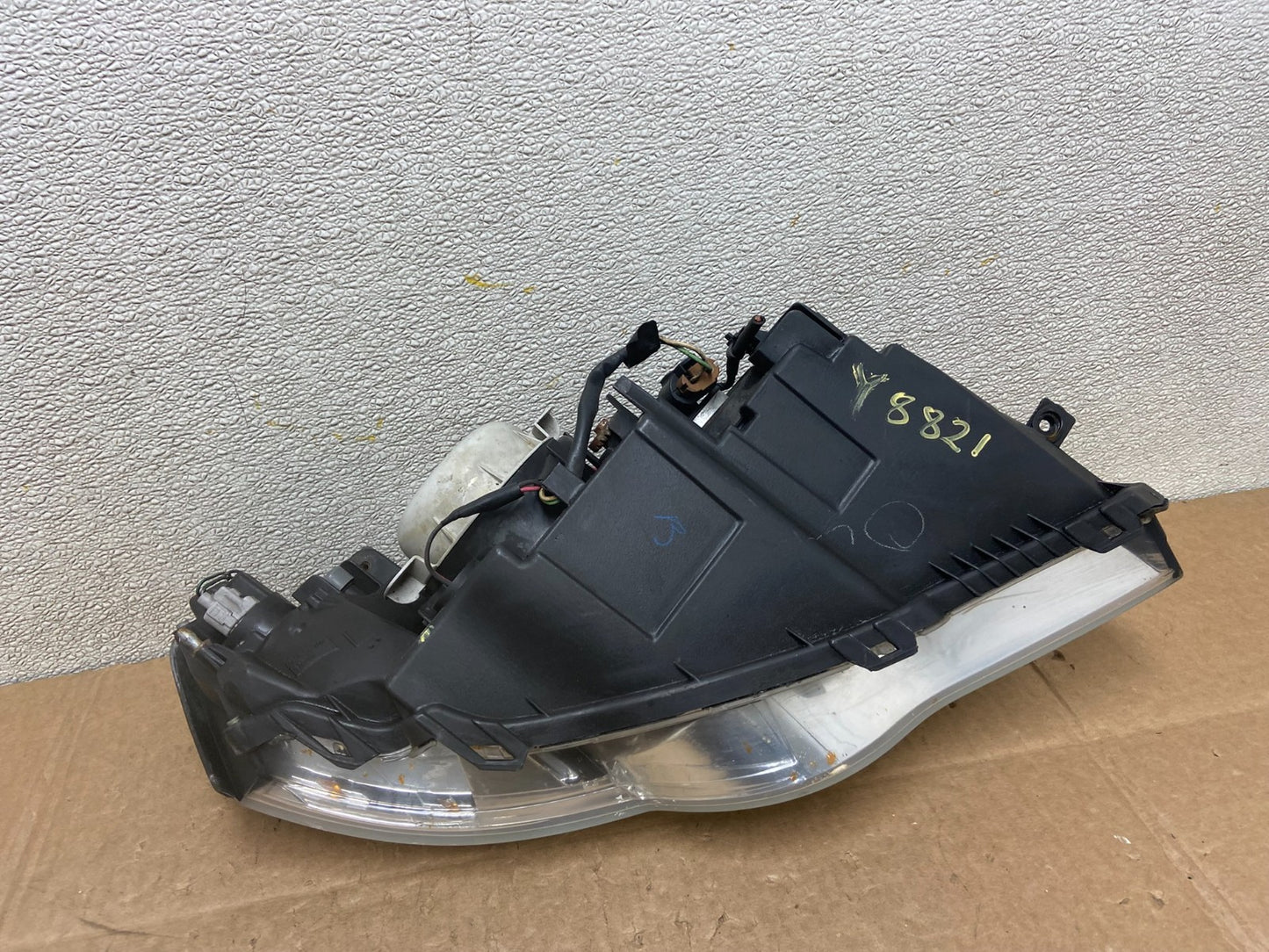 2006 to 2007 Subaru Legacy Left Driver LH Side Headlight Oem Y8821 DW6