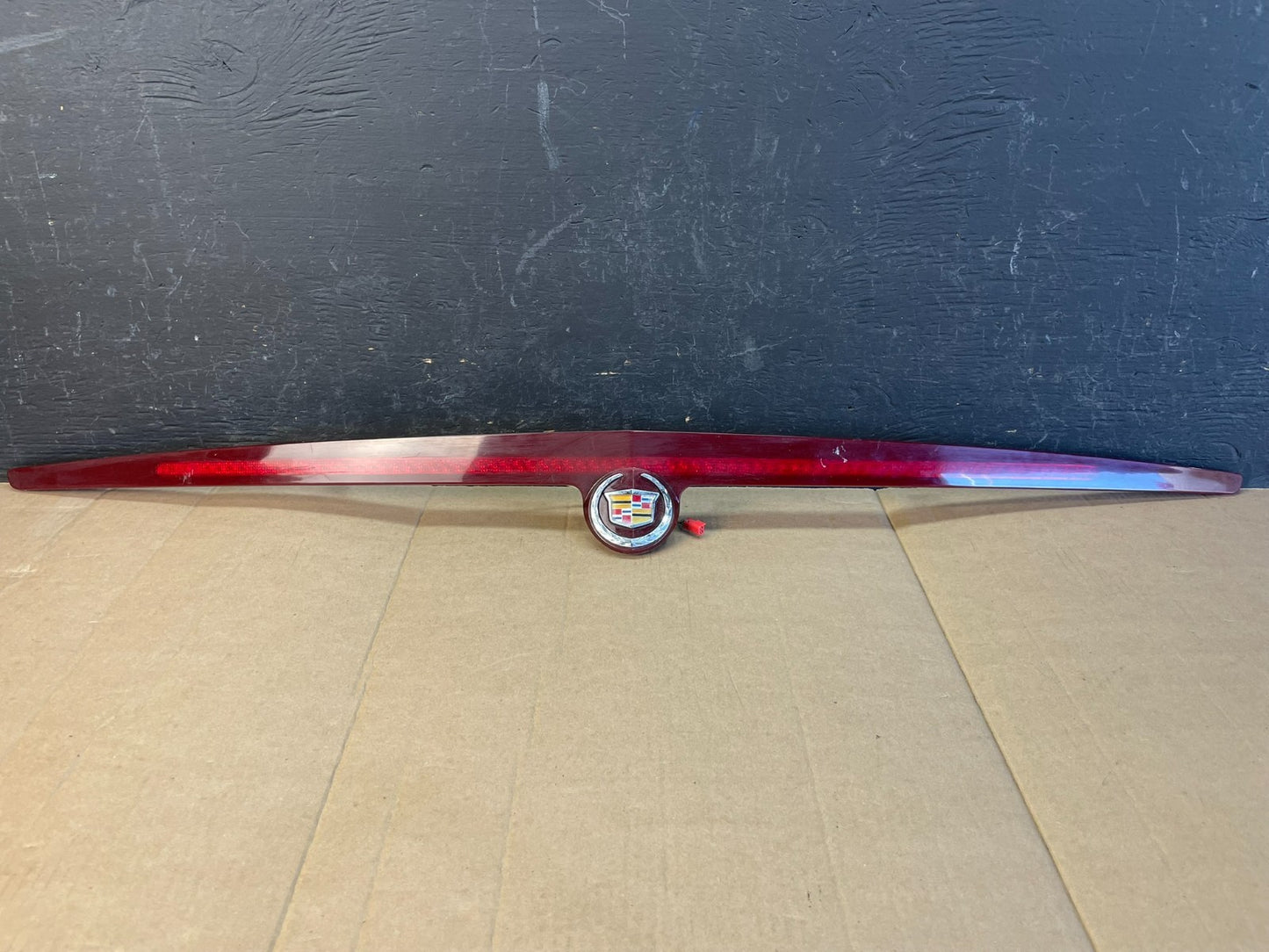 2005 2006 2007 Cadillac Sts Center Trunk Third Brake Led Tail Light Oe AC2091 DG0