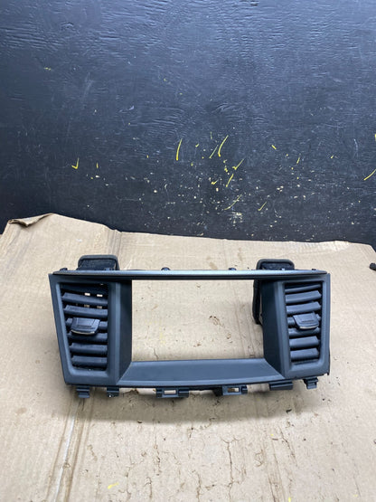 2013-2015 Infiniti JX35 QX60 Dash Center Screen Radio Display Bezel X6114 DG0