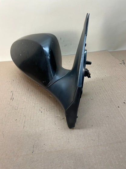 2012 to 2017 Hyundai Accent Right Passenger Side View Door Mirror AJ0621 DG1
