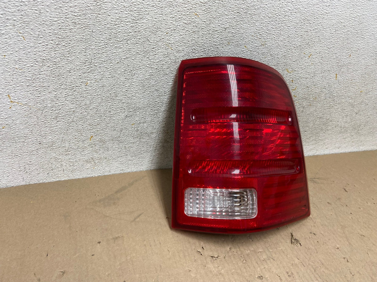 2002 to 2005 Ford Explorer Right Passenger Rh Side Tail light DEPO AH6939 LK1