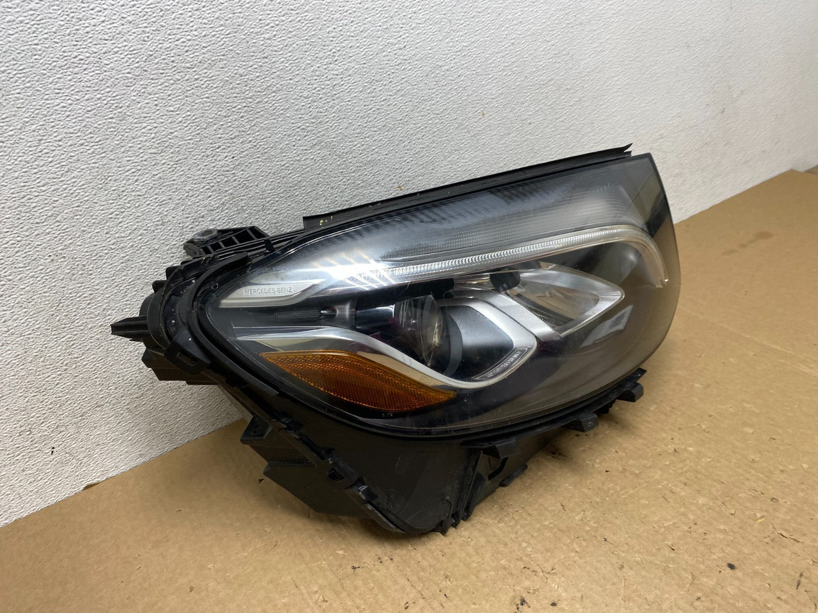 2016-2019 Mercedes Benz GLC250 W253 Right Passenger LED Headlight AF9773 DG2