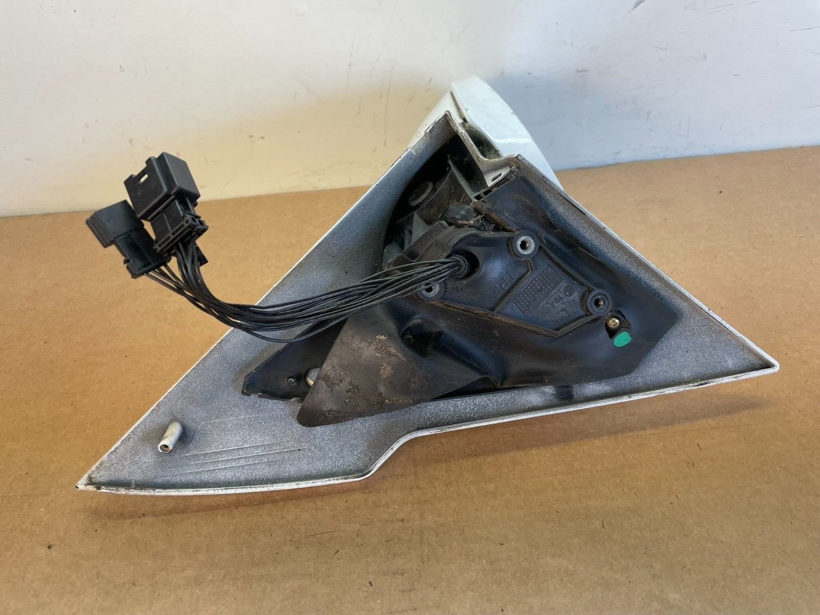 2000 to 2003 Mercedes CLK 320 430 Left Driver LH Side View Mirror AF8616 DG4