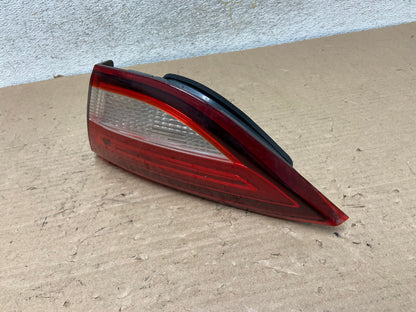 2015 to 2017 Chrysler 200 Sedan Right Passenger Inner Tail Light AI0966 LK1