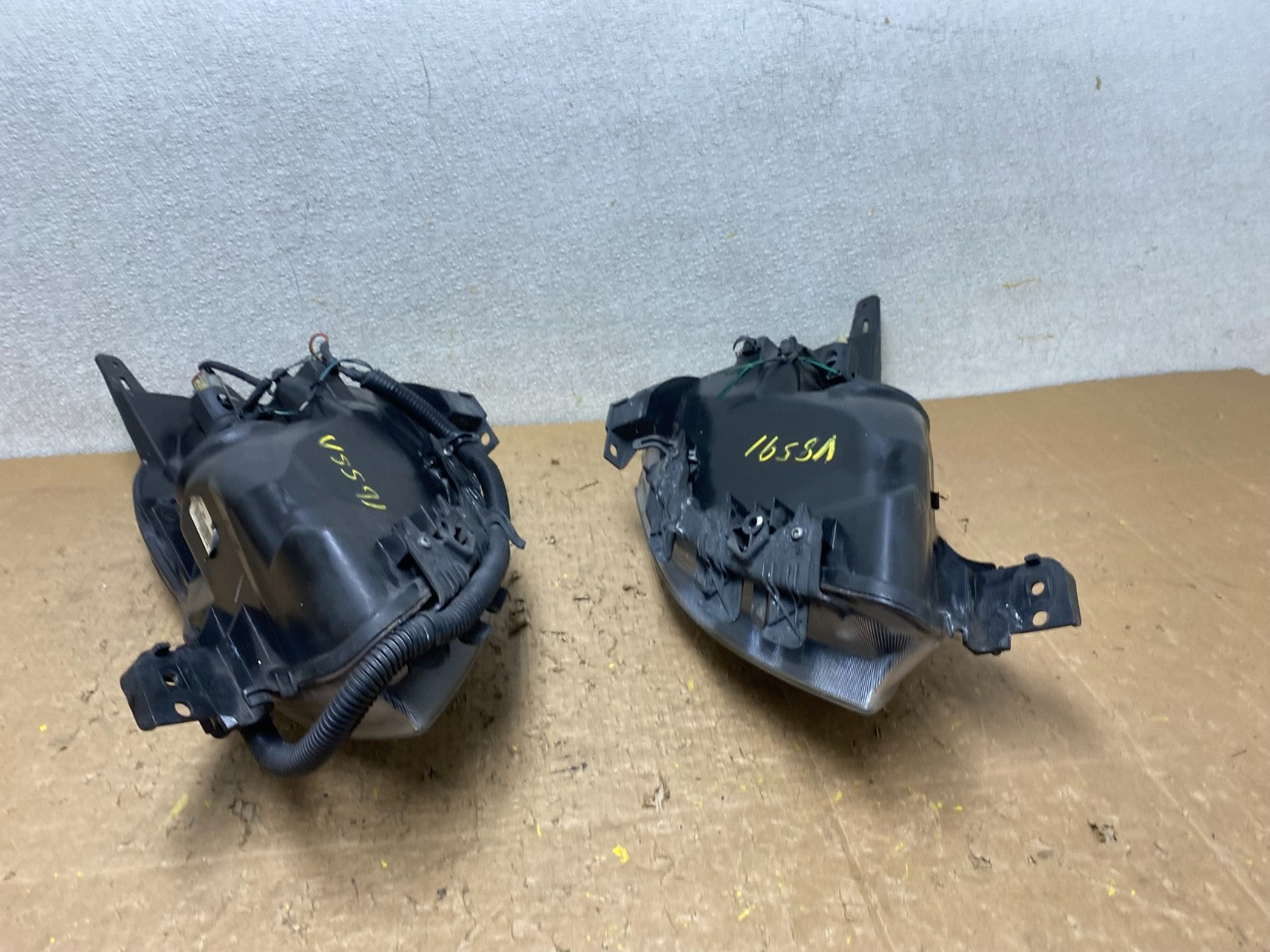 Sedan 2007 2008 2009 Nissan Altima Left+Right Set Headlights V8591 DW10