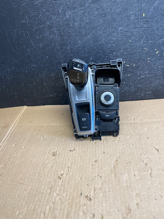 2007 to 2013 BMW X5 E70 Shift Shifter Selector Gear W/ Bezel AJ1299 DW0