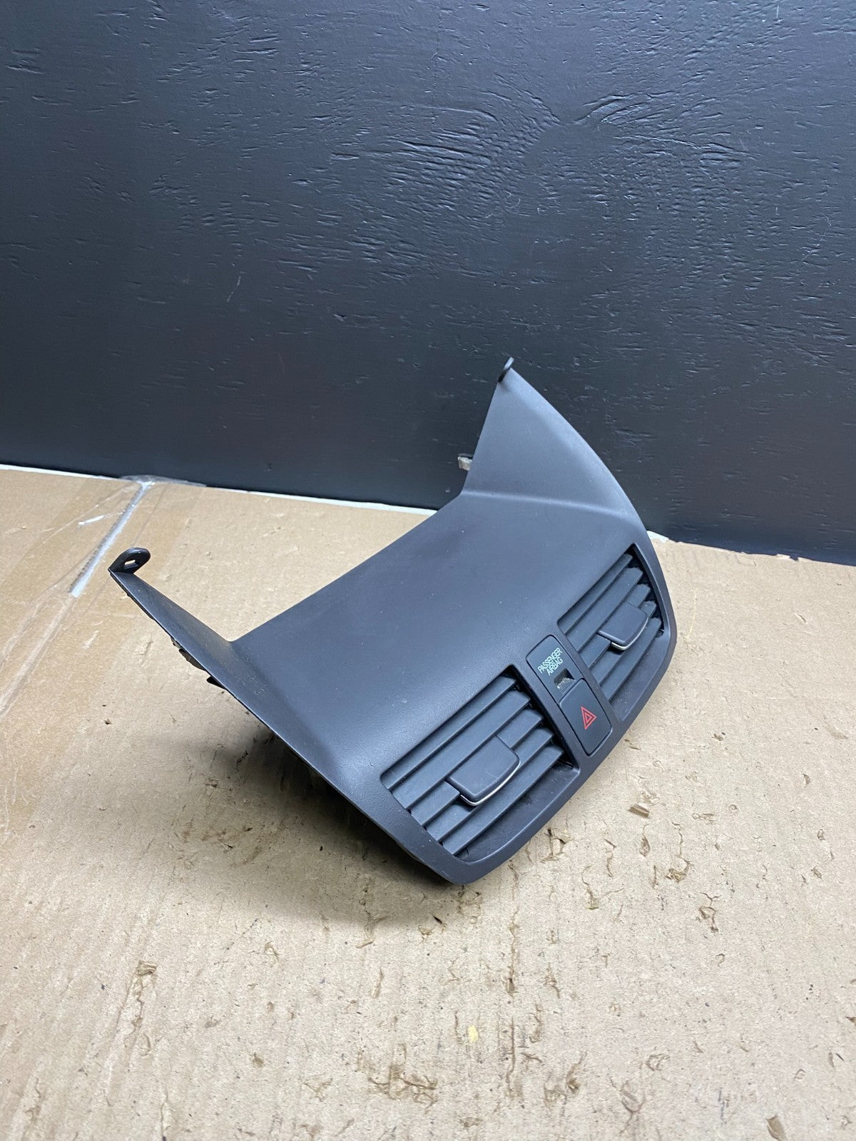 2007 2008 2009 Acura Mdx Center Console Upper Air Vent Hazard Trim OEM AB5645 DG1
