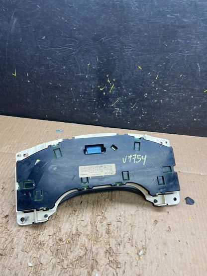 2004 to 2007 Chevrolet Express Speedometer Cluster Gauge V7754 DG5