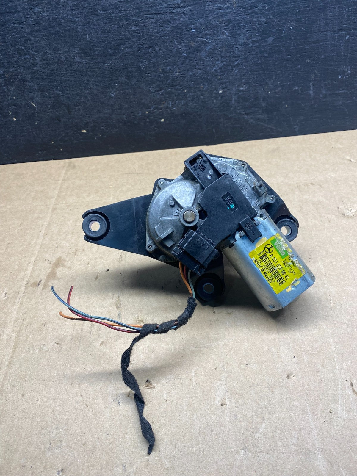 2006-2013 Mercedes GL450 ML500 R550 Rear Glass Windshield Wiper Motor ag9615 DG4