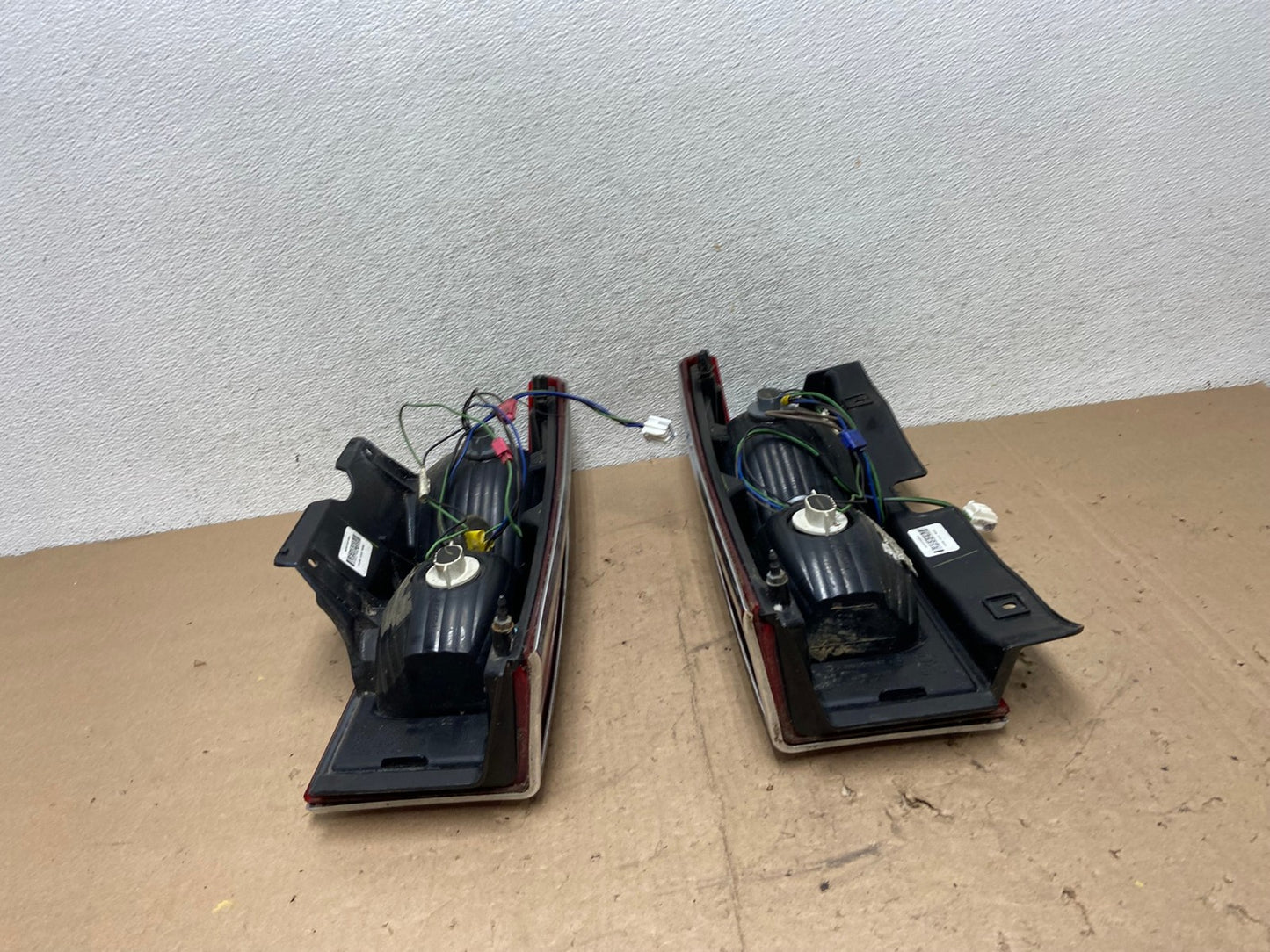 2006 to 2008 Hummer H3 Left+Right Side Tail Lights AG5582 LK7