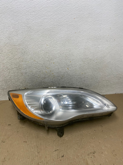 2011 2012 2013 2014 Chrysler 200 Right Passenger Halogen Headlight AH6839 DW0