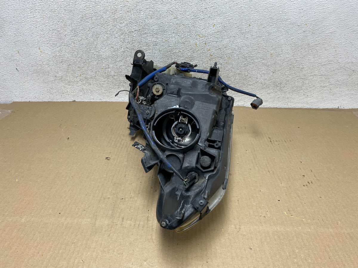 Sedan 4Door 2010 to 2013 Infiniti G37 Left Driver Headlight Xenon AH5740 DW9