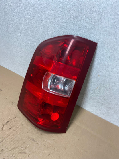 2007 to 2013 Chevrolet Silverado Left Driver LH Side Tail Light AE6159 LK1