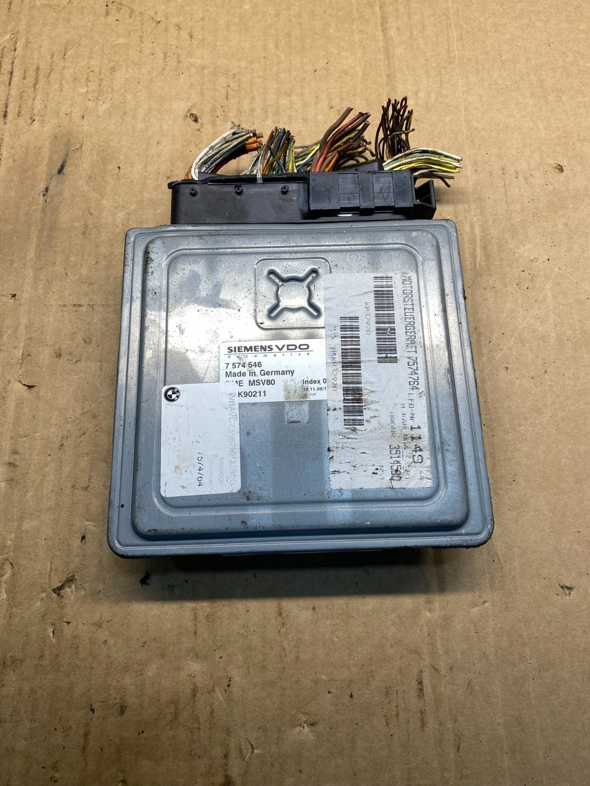 2007 - 2011 BMW 328i 528i E90 ECM ECU Engine Computer 7574546 ac7841 DG0