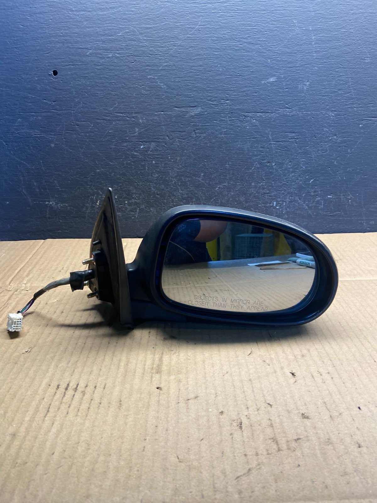 2000 to 2004 Infiniti i30 i35 Front Right Passenger View Door Mirror AD2946 DW5