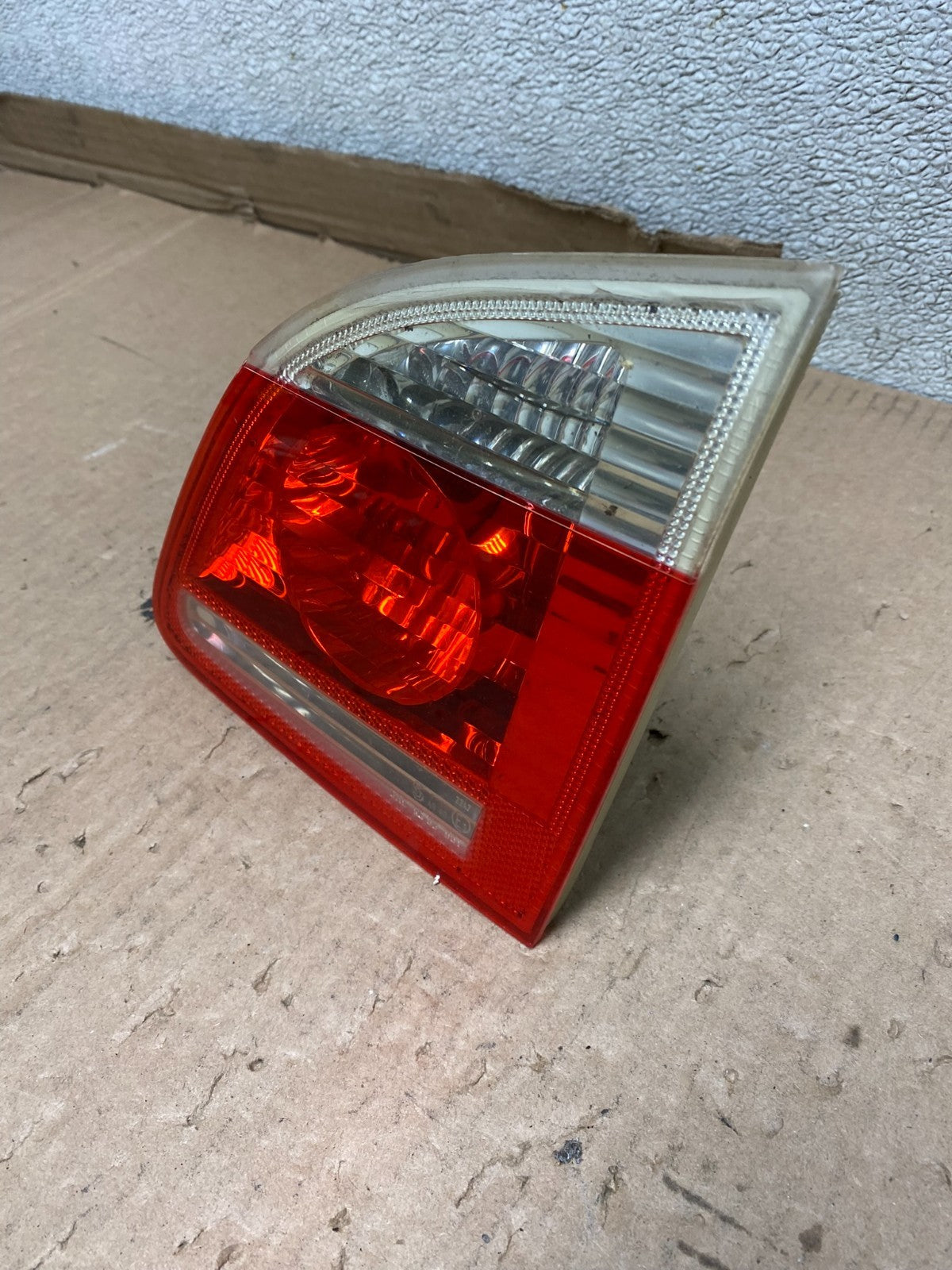 2006 - 2007 BMW 5 530i E61 Touring Right Passenger Inner Tail Light Oem U8559 DW1