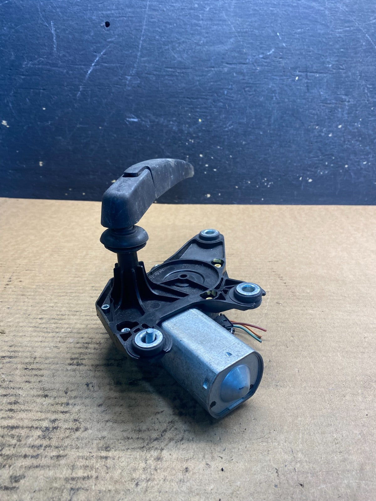2013 - 2022 Chevrolet Trax Rear Wiper Motor AA09484