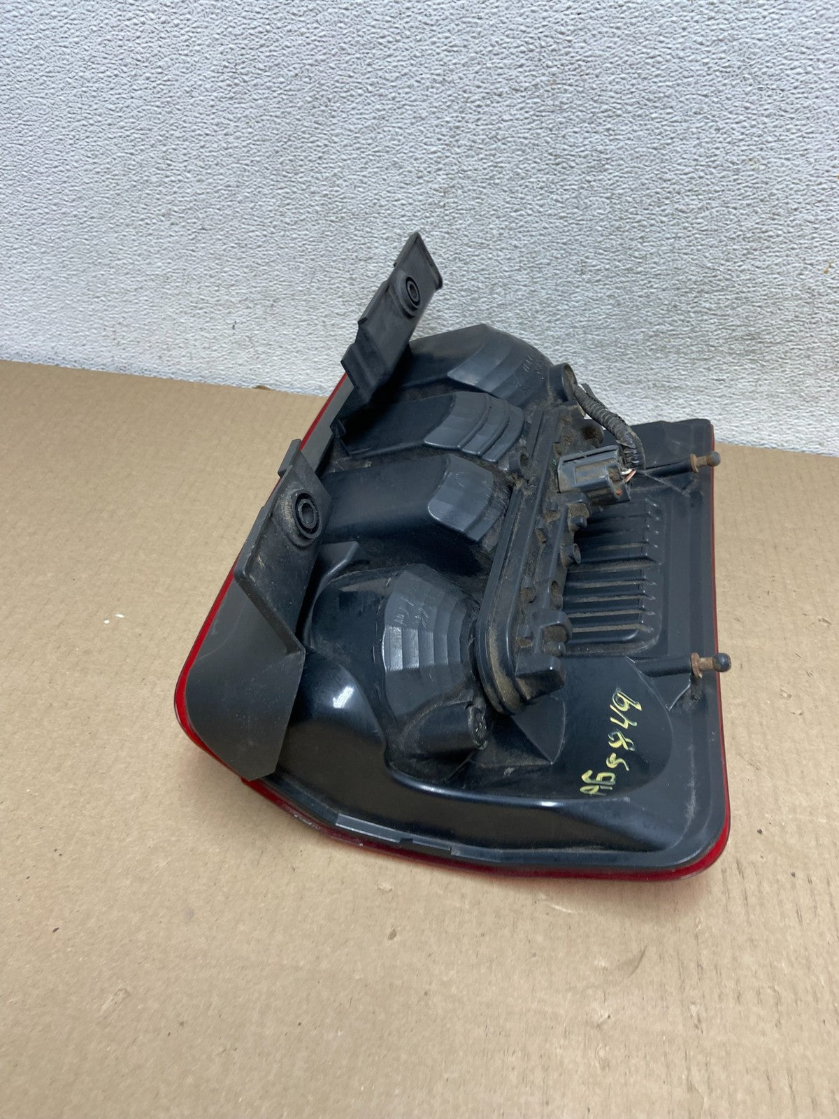 2008 to 2012 Jeep Liberty Right Passenger RH Side Tail Light AG5849 DW6