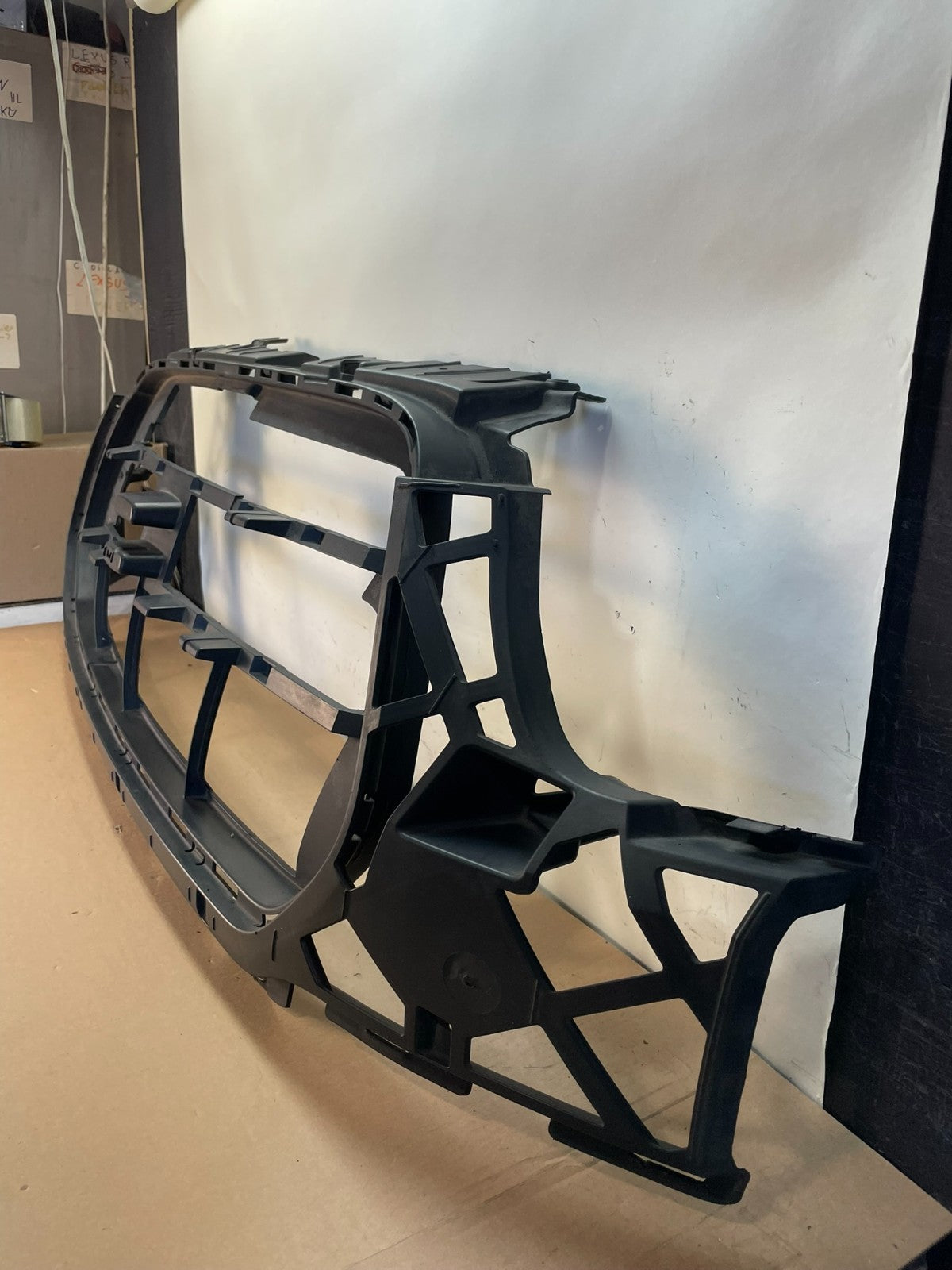 2015 to 2019 Ford Transit Front Upper Grill Grille Insert Support ai3950 DG1