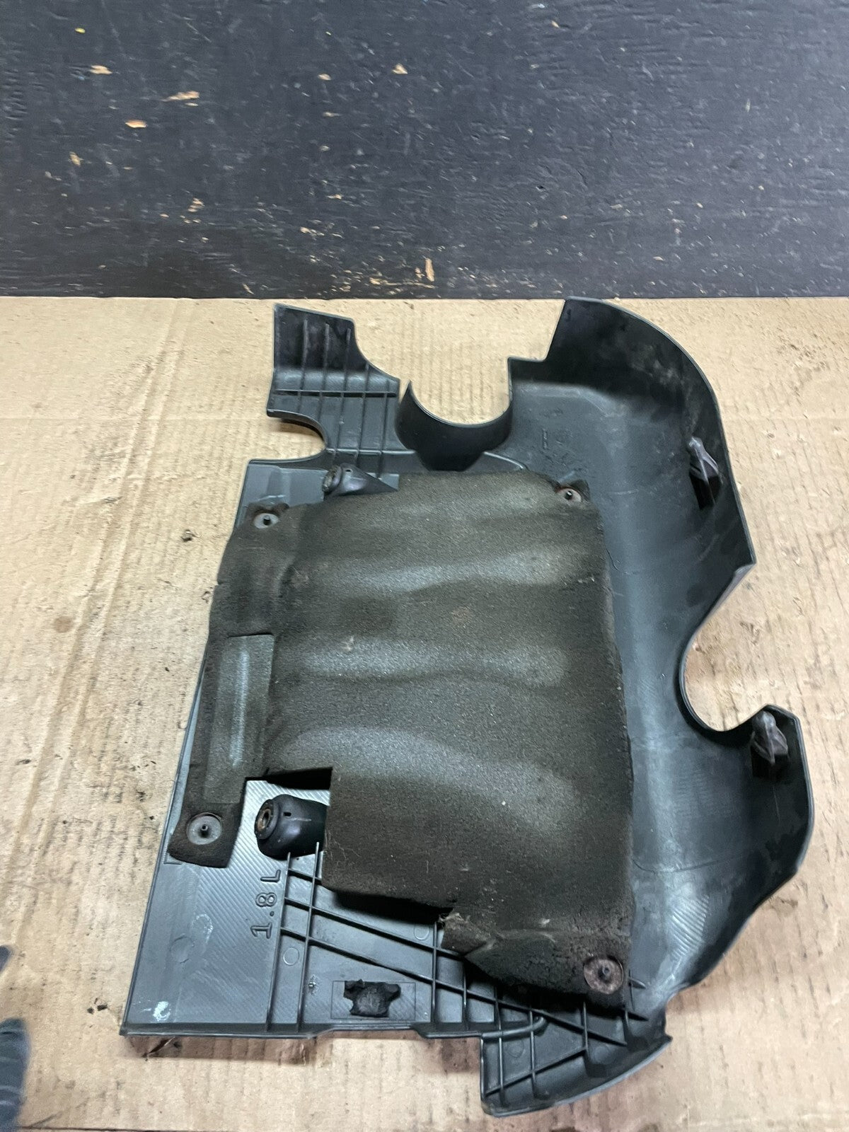 2007 to 2012 Nissan Versa Engine Motor Cover M9068 PS6
