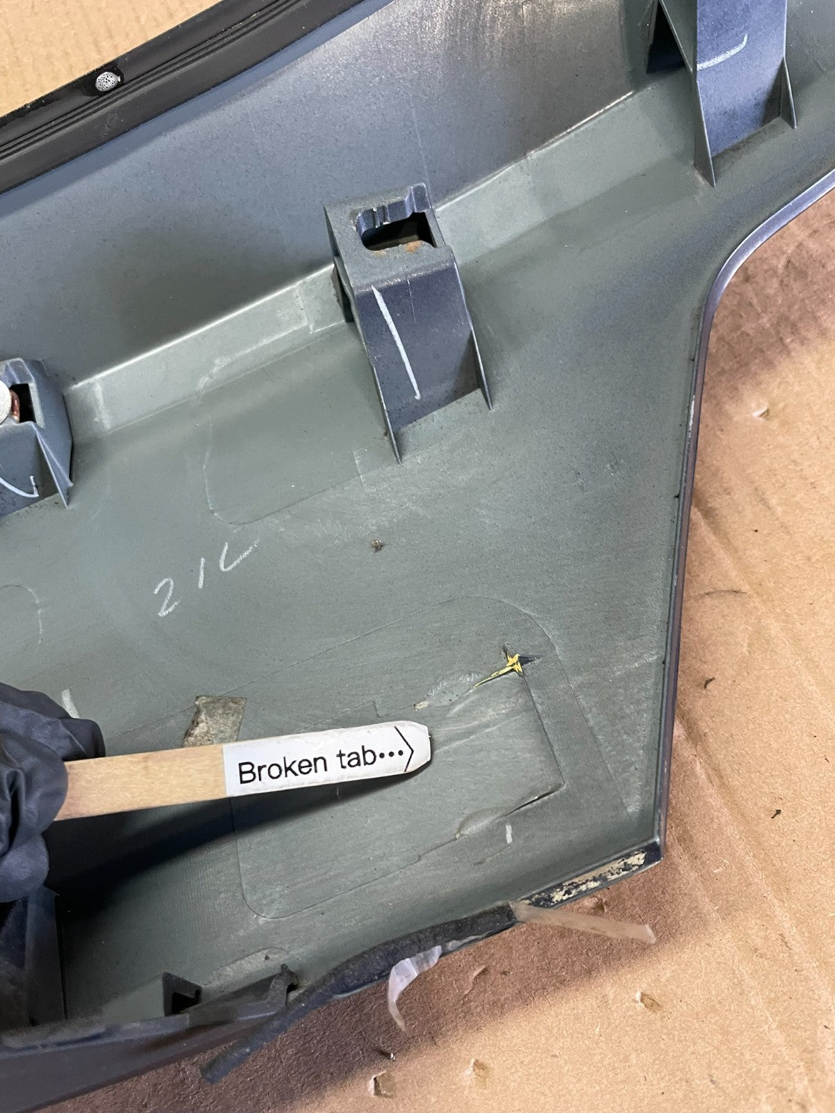 2012-2014 Subaru Outback Rear Liftgate Trunk Panel Trim Molding AA2152 DG14