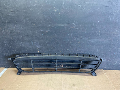 2012 to 2014 Hyundai Accent Front Bumper Lower Center Grille Q5700 DG3