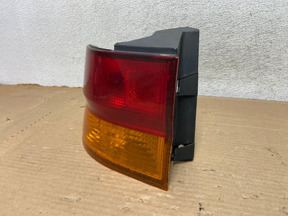 2002 2003 2004 Honda Odyssey Left Driver LH Side Tail Light AG8137 LK2