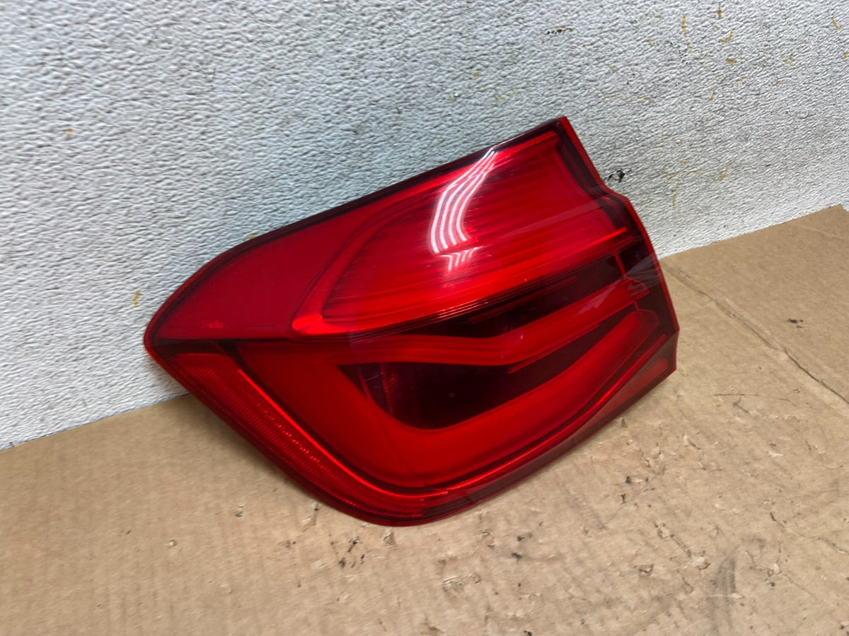 2016 to 2018 BMW 3 328i 330i F30 Left Driver LH Tail Light AI5415 DW2