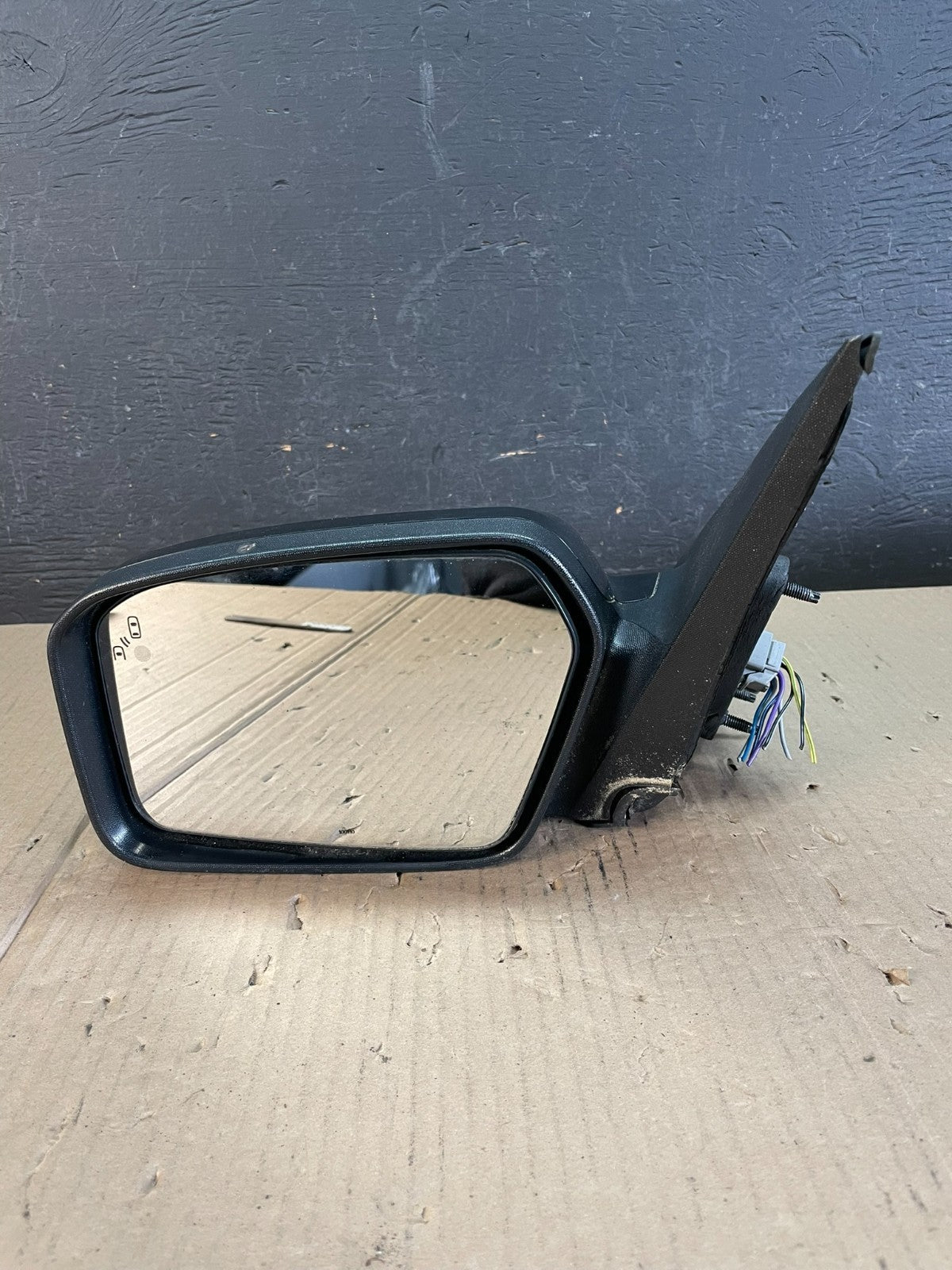 2006-2010 Ford Fusion Milan Left Driver Side Door Mirror AD8673 DW7