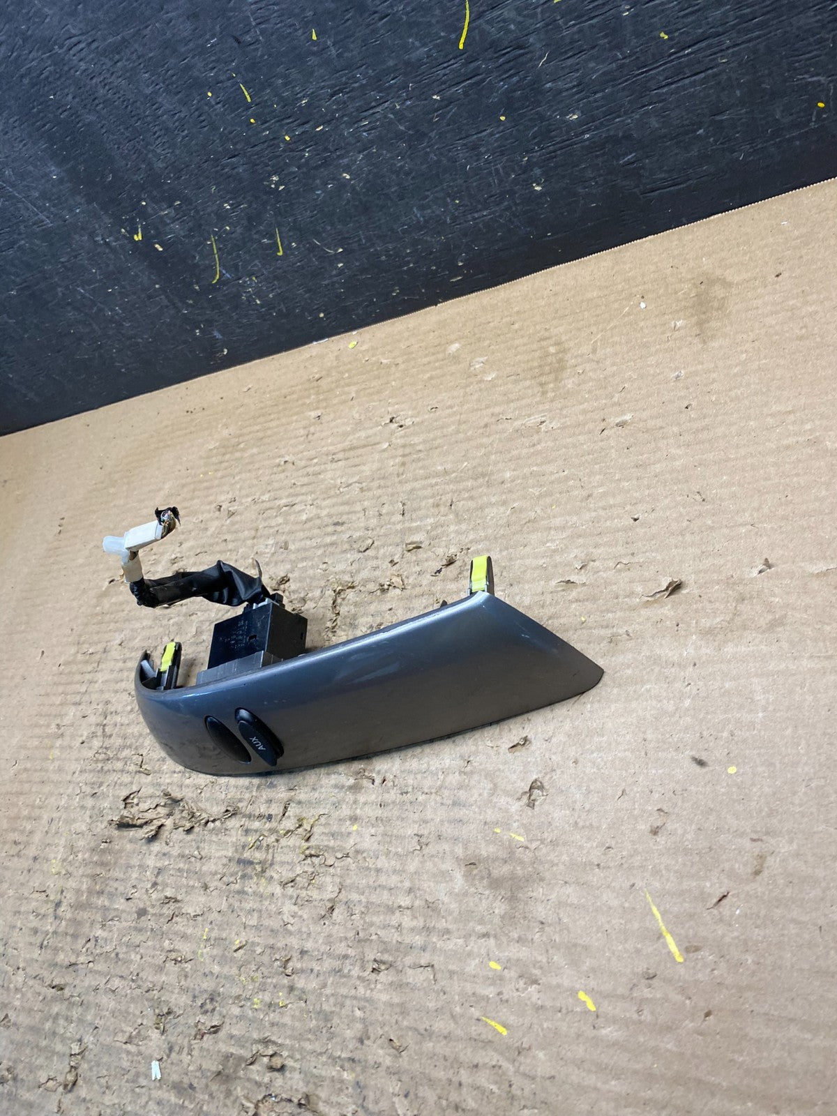 2004 to 2010 Toyota Sienna Right Side Radio Switches Bezel Trim OEM s6271 DG1
