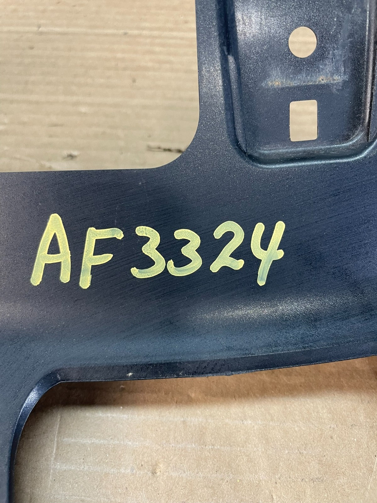 2015 - 2016 Nissan Versa Note Hatchback Front Upper Grill Grille AF3324 DG5