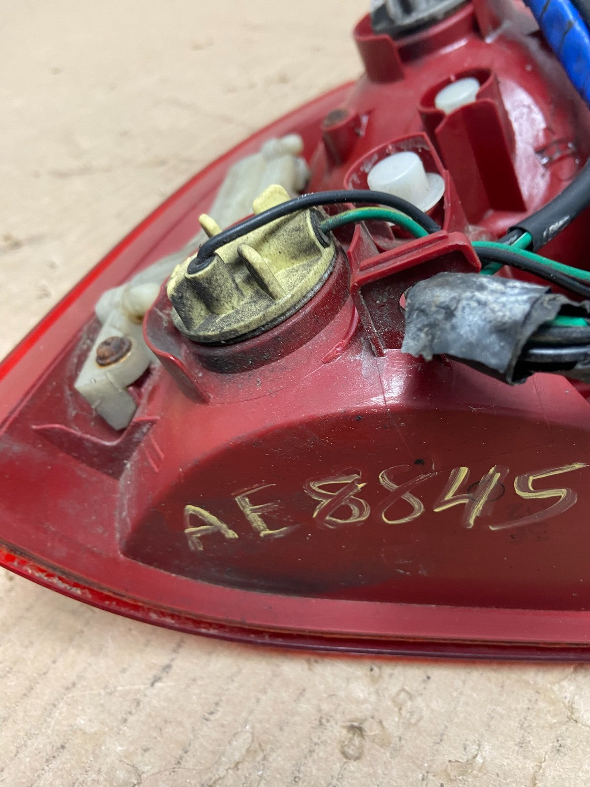 2003 to 2004 Hyundai Accent Sedan Right Passenger Tail Light AE8845 DG6