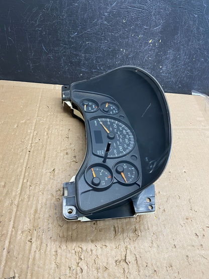 2004 to 2007 Chevrolet Express Speedometer Cluster Gauge AD6925 DG2