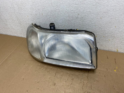2002-2003 Land Rover Freelander Right Passenger Rh Halogen Headlight OE n2341 DG1