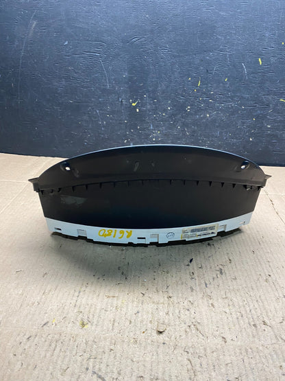 2008 - 2011 Mitsubishi Endeavor Speedometer Cluster Gauge 8100a982 R6180 DG4