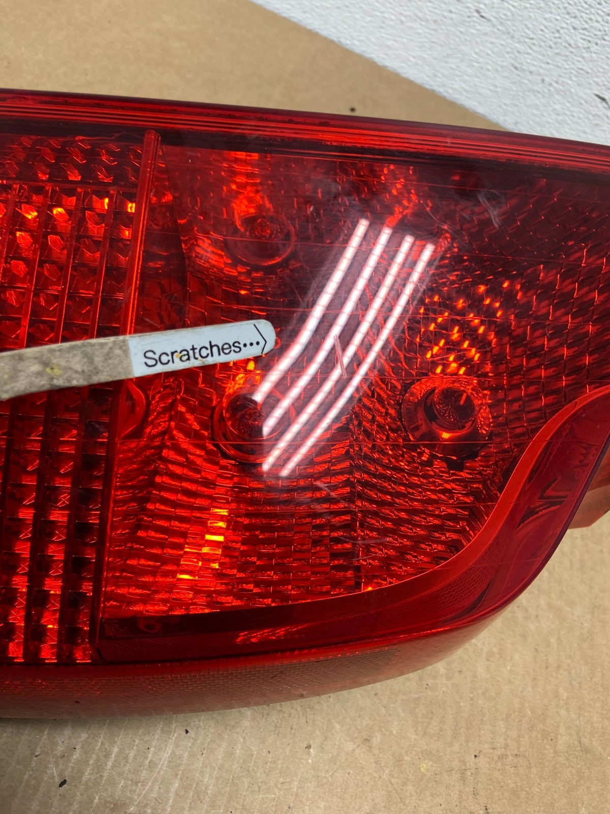 2005 to 2007 Volvo Xc70 V70 Right Passenger RH Side Tail Light Oem AC1771 DW3