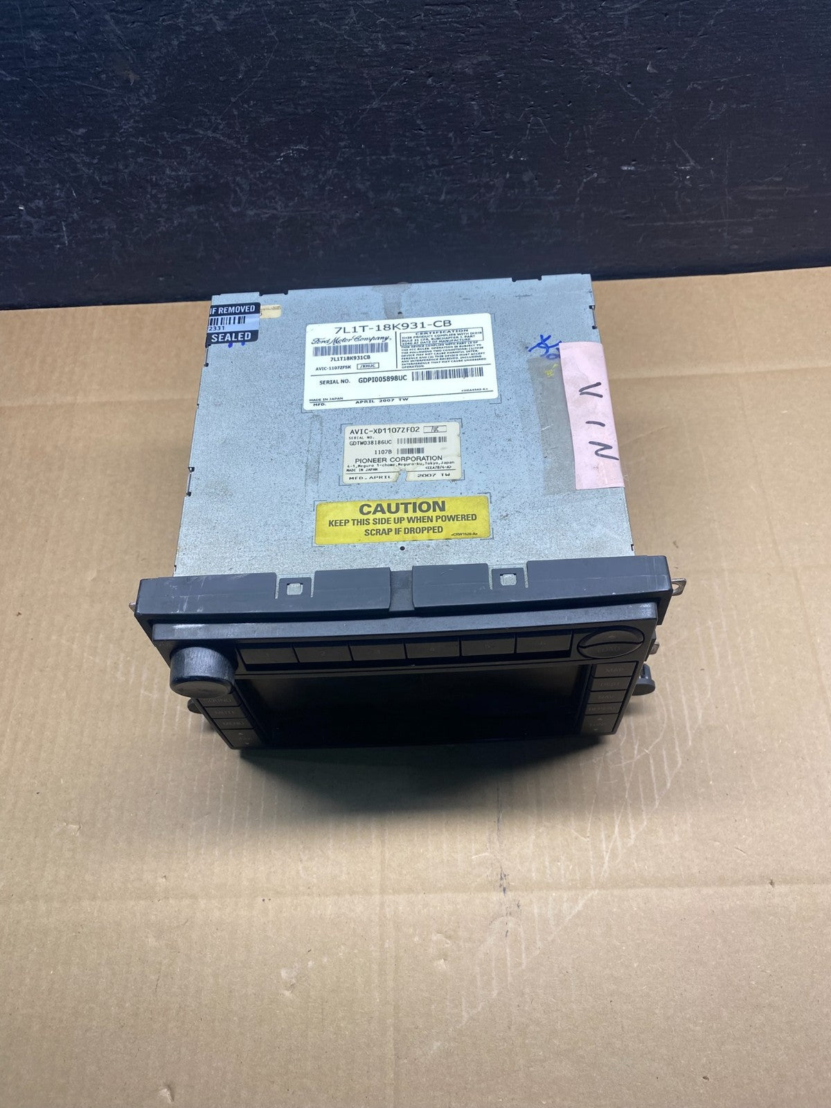 2007 - 2014 Ford Expedition Explorer Radio CD Player Screen Display OE ad1538 DG3