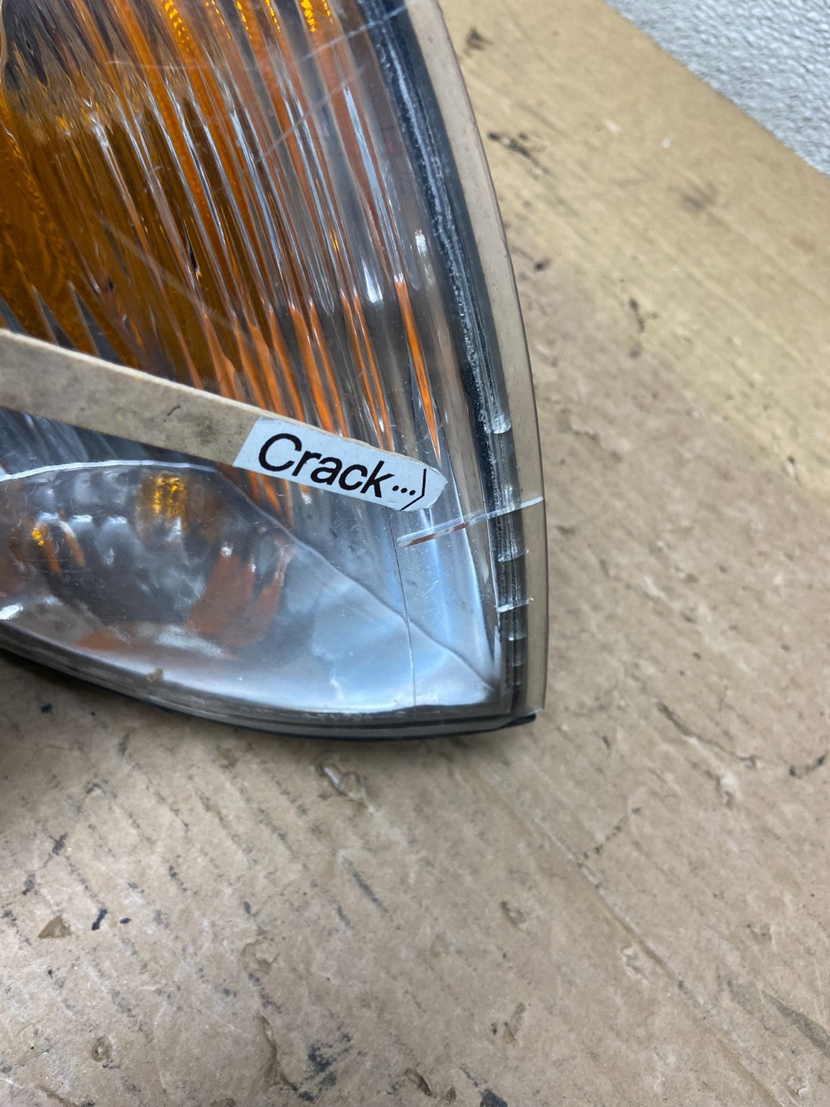 2001 to 2003 Toyota Sienna Turn Signal Right Passenger RH Lamp AB3380 DW4