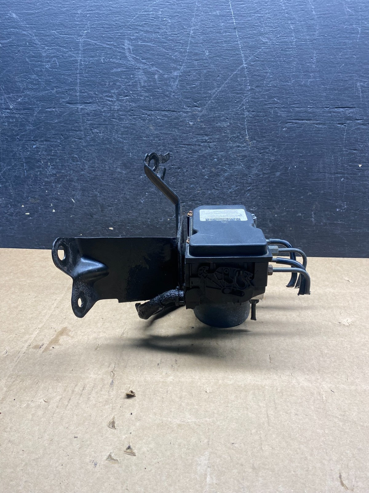 2004 2005 2006 Toyota Camry ABS Brake Pump Anti Lock Module AG9608 DG3